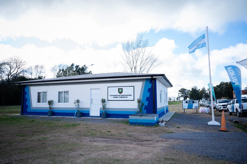 Un policía desafectado tras filmarse disparando durante&nbsp;Navidad